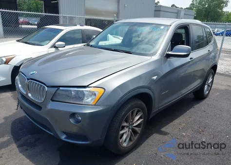 2014 BMW X3 xDrive28I z USA, uszkodzony, nr VIN 5UXWX9C57E0D16232